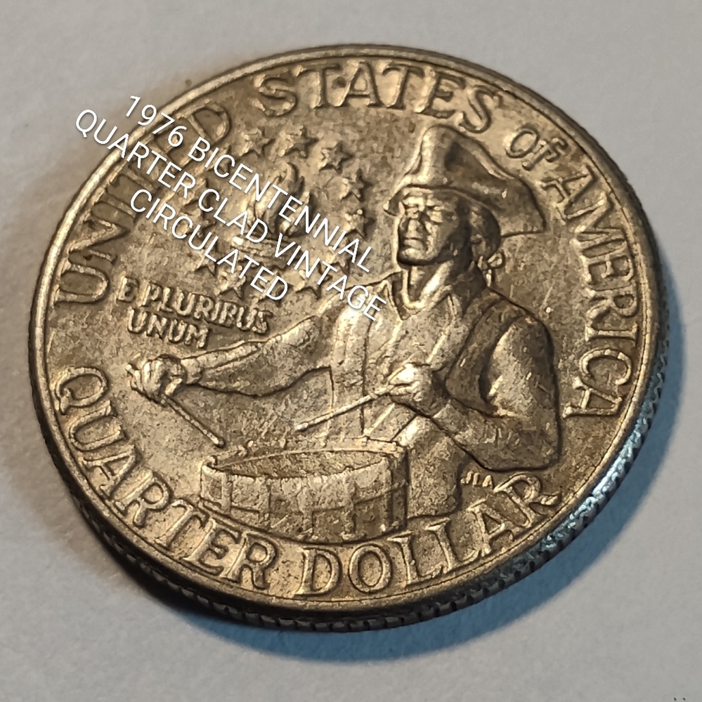 ✅1976  D Bicentennial Quarter Dollar Coin VINTAGE CLAD CIRCULATED GOOD CONDITION